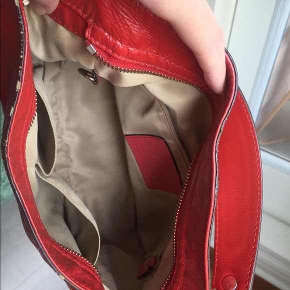 Authentic Coach bag- patent leather - Picture 8 of 9